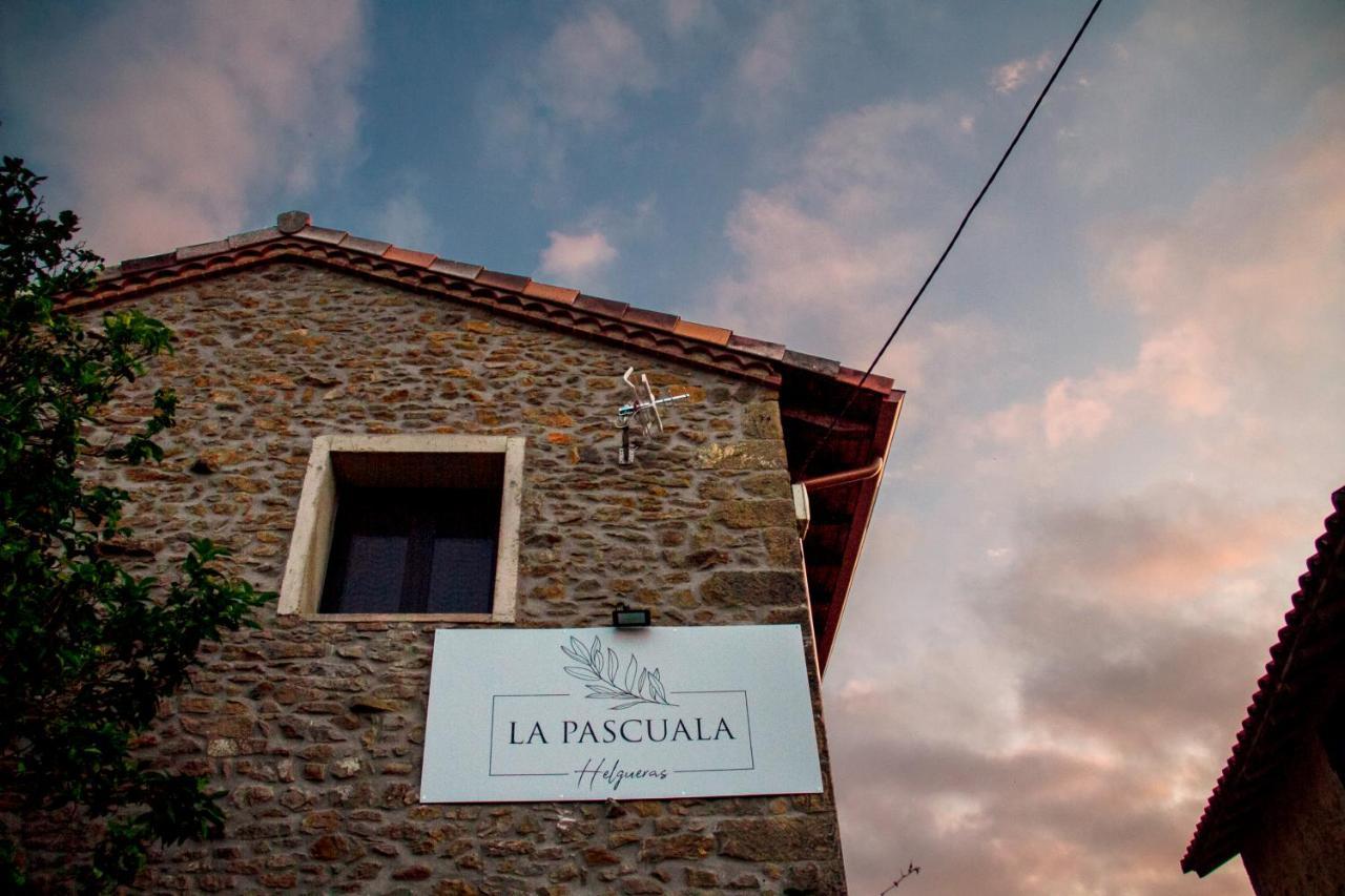 Casa La Pascuala Helgueras Villa Exterior photo